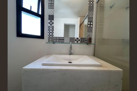 Apartamento para alugar com 93m², 2 quartos e 2 vagas Apartamento para alugar com 93m², 2 quartos e 2 vagasBanheiro do Quarto 1