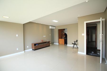Apartamento para alugar com 93m², 2 quartos e 2 vagas Apartamento para alugar com 93m², 2 quartos e 2 vagasSala