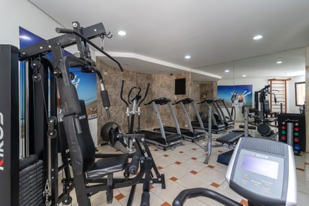 Apartamento à venda com 67m², 2 quartos e 2 vagasÁrea comum - Academia