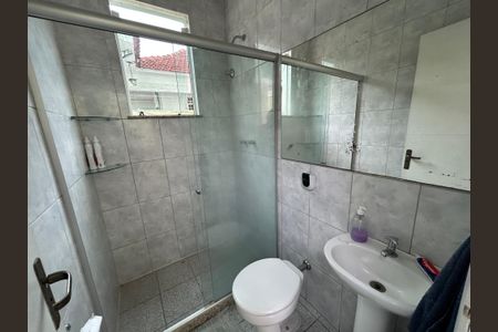 Casa à venda com 260m², 5 quartos e 4 vagasBanheiro 1