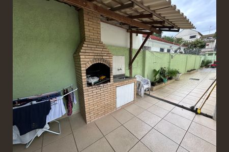 Casa à venda com 260m², 5 quartos e 4 vagasÁrea comum - Churrasqueira