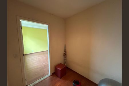 Casa à venda com 260m², 5 quartos e 4 vagasCloset da suíte