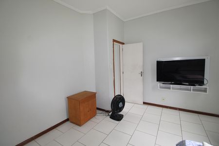 Casa à venda com 260m², 5 quartos e 4 vagasQuarto 2 casa 2