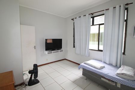 Casa à venda com 260m², 5 quartos e 4 vagasQuarto 2 casa 2