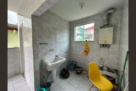 Casa à venda com 260m², 5 quartos e 4 vagasÁrea de Serviço