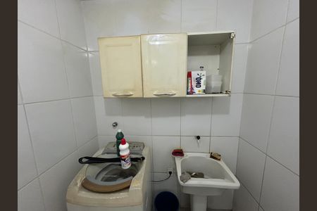 Casa à venda com 260m², 5 quartos e 4 vagasÁrea de Serviço casa 2