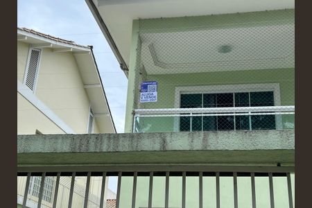 Casa à venda com 260m², 5 quartos e 4 vagasFachada + plaquinha