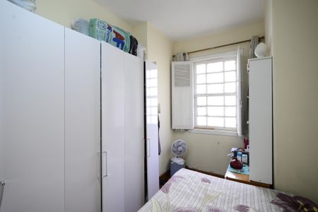 Casa à venda com 360m², 8 quartos e sem vaga Casa à venda com 360m², 8 quartos e sem vagaQuarto 1