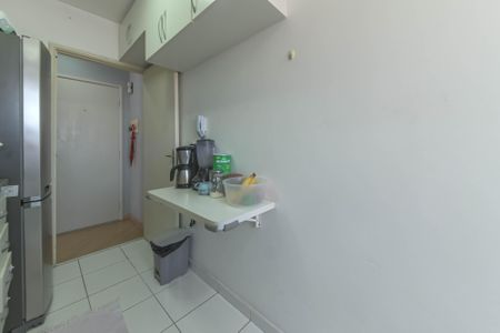 Apartamento à venda com 48m², 2 quartos e 1 vaga Apartamento à venda com 48m², 2 quartos e 1 vagaCozinha