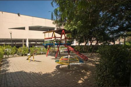 Apartamento à venda com 48m², 2 quartos e 1 vaga Apartamento à venda com 48m², 2 quartos e 1 vagaÁrea Comum - Playground