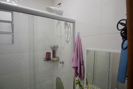 Casa à venda com 180m², 3 quartos e 3 vagasBanheiro