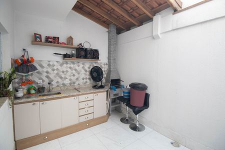 Casa à venda com 180m², 3 quartos e 3 vagasChurrasqueira