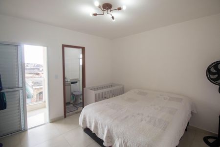 Casa à venda com 180m², 3 quartos e 3 vagasSuíte