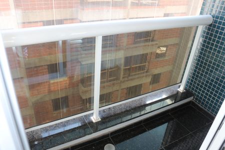 Apartamento à venda com 254m², 3 quartos e 6 vagasSacada Suíte 2