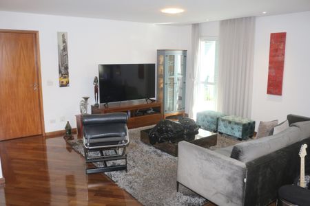 Apartamento à venda com 254m², 3 quartos e 6 vagasSala
