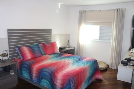 Apartamento à venda com 254m², 3 quartos e 6 vagasSuíte 1