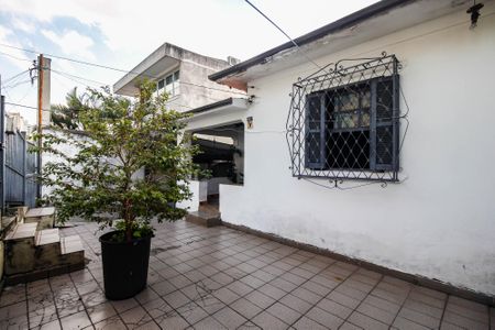 Casa à venda com 154m², 2 quartos e 3 vagas Casa à venda com 154m², 2 quartos e 3 vagasGaragem