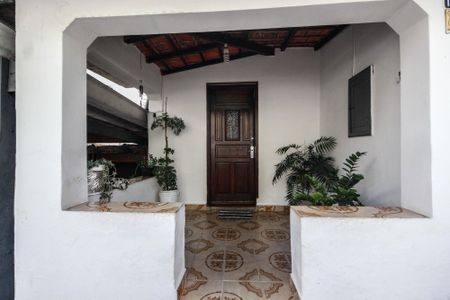 Casa à venda com 154m², 2 quartos e 3 vagas Casa à venda com 154m², 2 quartos e 3 vagasGaragem