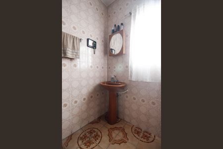 Casa à venda com 154m², 2 quartos e 3 vagas Casa à venda com 154m², 2 quartos e 3 vagasBanheiro