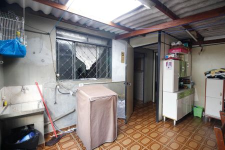 Casa à venda com 154m², 2 quartos e 3 vagas Casa à venda com 154m², 2 quartos e 3 vagasÁrea de serviço