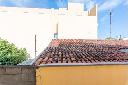 Casa à venda com 250m², 4 quartos e 2 vagas Casa à venda com 250m², 4 quartos e 2 vagasVista do Quarto