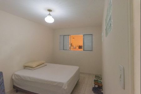 Casa à venda com 250m², 4 quartos e 2 vagas Casa à venda com 250m², 4 quartos e 2 vagasCasa 2- Quarto 2