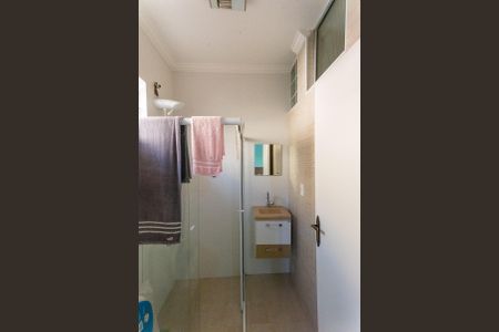 Casa à venda com 250m², 4 quartos e 2 vagas Casa à venda com 250m², 4 quartos e 2 vagasBanheiro da Suíte 3