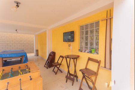 Casa à venda com 250m², 4 quartos e 2 vagas Casa à venda com 250m², 4 quartos e 2 vagasÁrea Externa