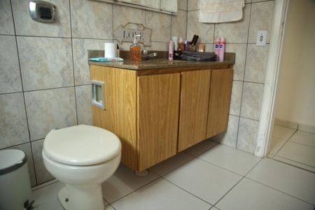 Casa à venda com 212m², 3 quartos e 2 vagasBanheiro dos Quartos