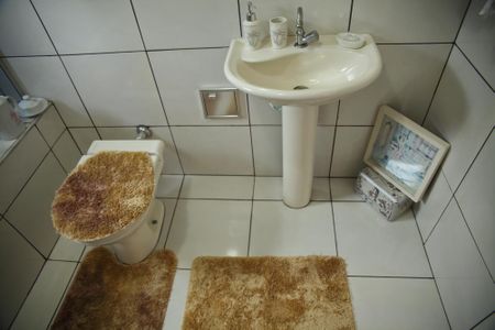 Casa à venda com 212m², 3 quartos e 2 vagasBanheiro da Suíte