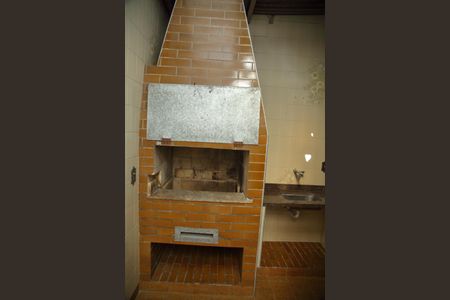 Casa à venda com 212m², 3 quartos e 2 vagasChurrasqueira