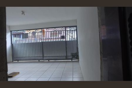 Casa à venda com 212m², 3 quartos e 2 vagas Casa à venda com 212m², 3 quartos e 2 vagasGaragem