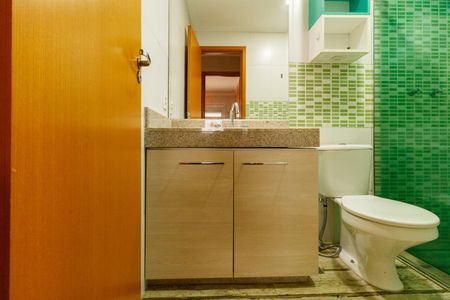 Apartamento à venda com 76m², 2 quartos e 2 vagas Apartamento à venda com 76m², 2 quartos e 2 vagasBanheiro