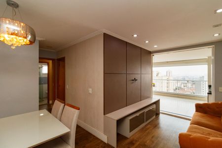 Apartamento à venda com 76m², 2 quartos e 2 vagasSala