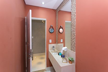 Casa à venda com 373m², 4 quartos e 3 vagas Casa à venda com 373m², 4 quartos e 3 vagasLavabo