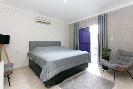 Casa à venda com 373m², 4 quartos e 3 vagas Casa à venda com 373m², 4 quartos e 3 vagasSuíte 1