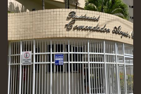 Apartamento para alugar com 100m², 1 quarto e 1 vaga Apartamento para alugar com 100m², 1 quarto e 1 vagaPlaquinha