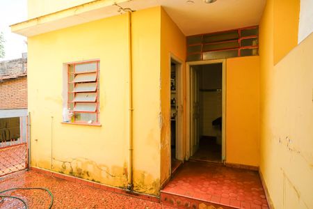 Casa à venda com 250m², 6 quartos e 2 vagasÁrea de serviço