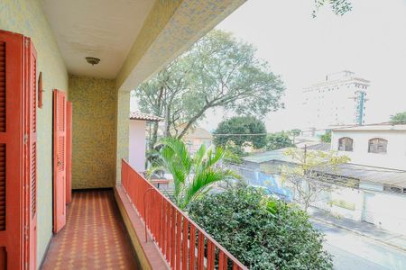 Casa à venda com 250m², 6 quartos e 2 vagasVaranda quartos 1 e 2