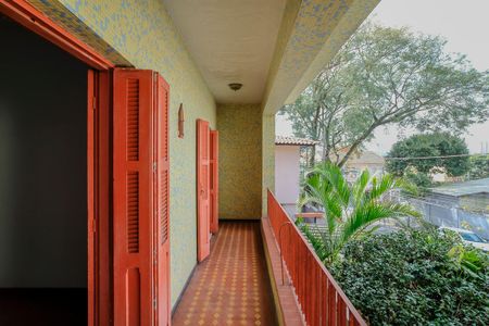 Casa à venda com 250m², 6 quartos e 2 vagasVaranda quartos 1 e 2