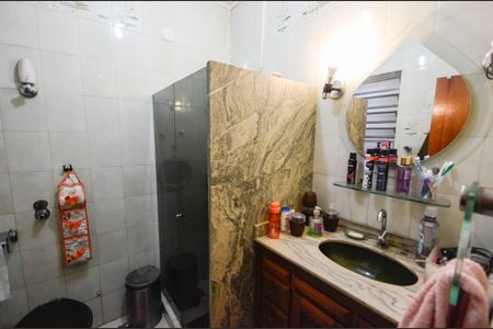 Apartamento à venda com 100m², 3 quartos e 1 vagaBanheiro 2