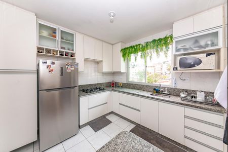 Apartamento à venda com 81m², 3 quartos e 1 vaga Apartamento à venda com 81m², 3 quartos e 1 vagaCozinha