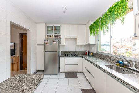 Apartamento à venda com 81m², 3 quartos e 1 vaga Apartamento à venda com 81m², 3 quartos e 1 vagaCozinha