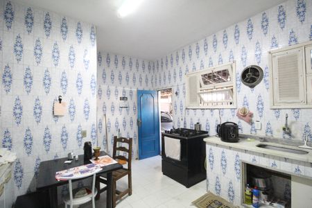 Casa de condomínio à venda com 207m², 7 quartos e 1 vagaCozinha