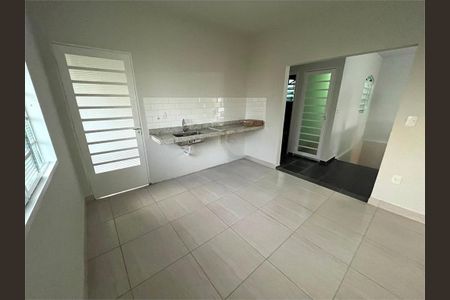 Casa à venda com 200m², 4 quartos e 2 vagas
