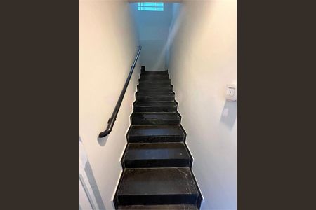 Casa à venda com 200m², 4 quartos e 2 vagas