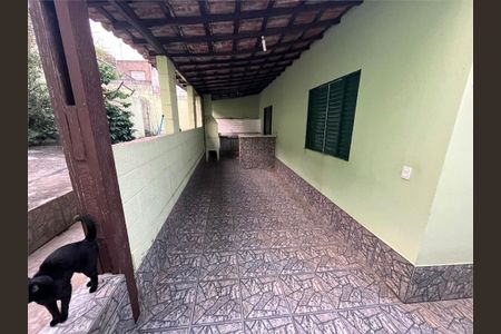 Casa à venda com 200m², 4 quartos e 2 vagas