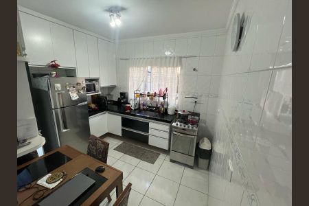 Casa à venda com 118m², 3 quartos e 2 vagasFoto 04