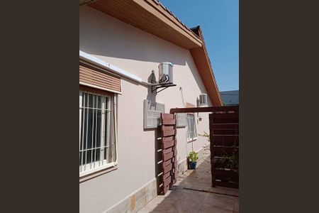 Casa à venda com 105m², 3 quartos e 3 vagas