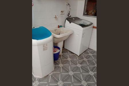 Casa à venda com 105m², 3 quartos e 3 vagas